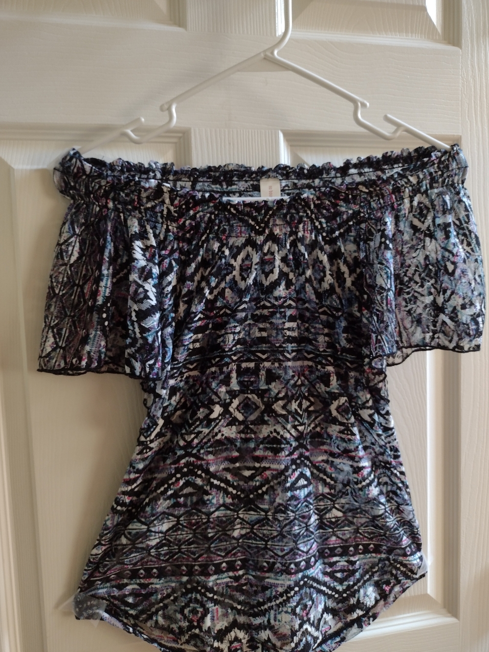 Boho Smocked Off-Shoulder Top in Black & White Pattern - Picture 4 of 5